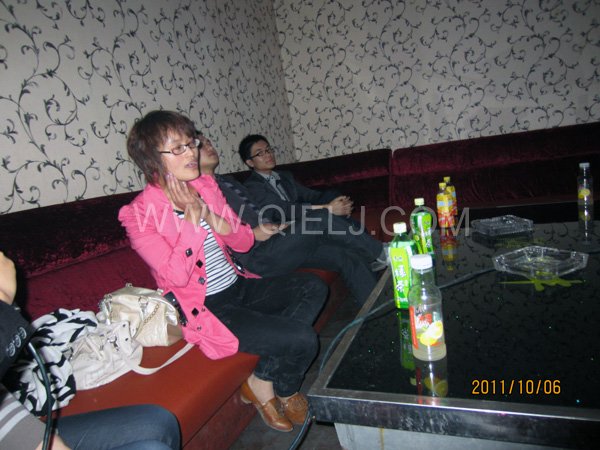 2011年10月，鄭州企鵝糧油機(jī)械有限公司--外貿(mào)部，十一國慶節(jié)團(tuán)體活動！(圖10)